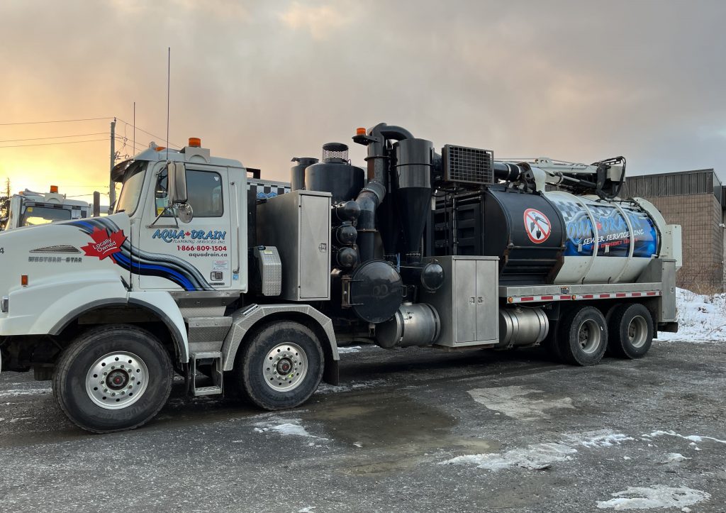 Aqua Drain Hydrovac truck